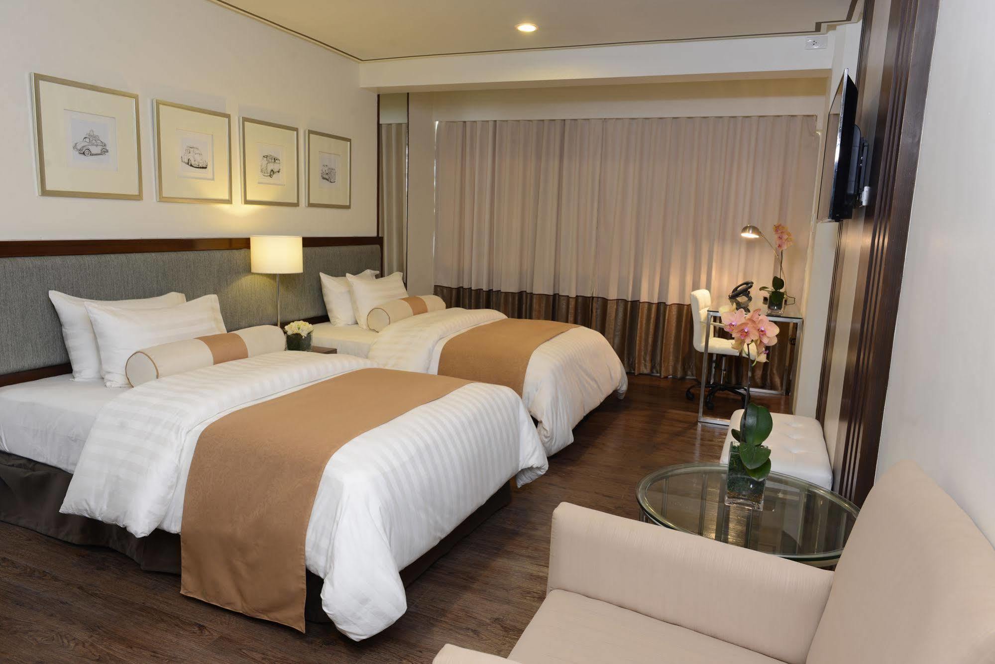 The Carmen Hotel Нага Экстерьер фото